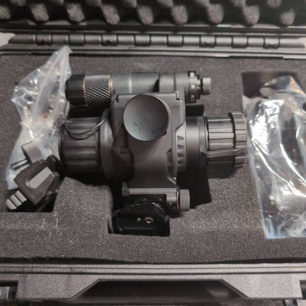 ***USED*** AGM WOLF 14 WHITE PHOSPHOR