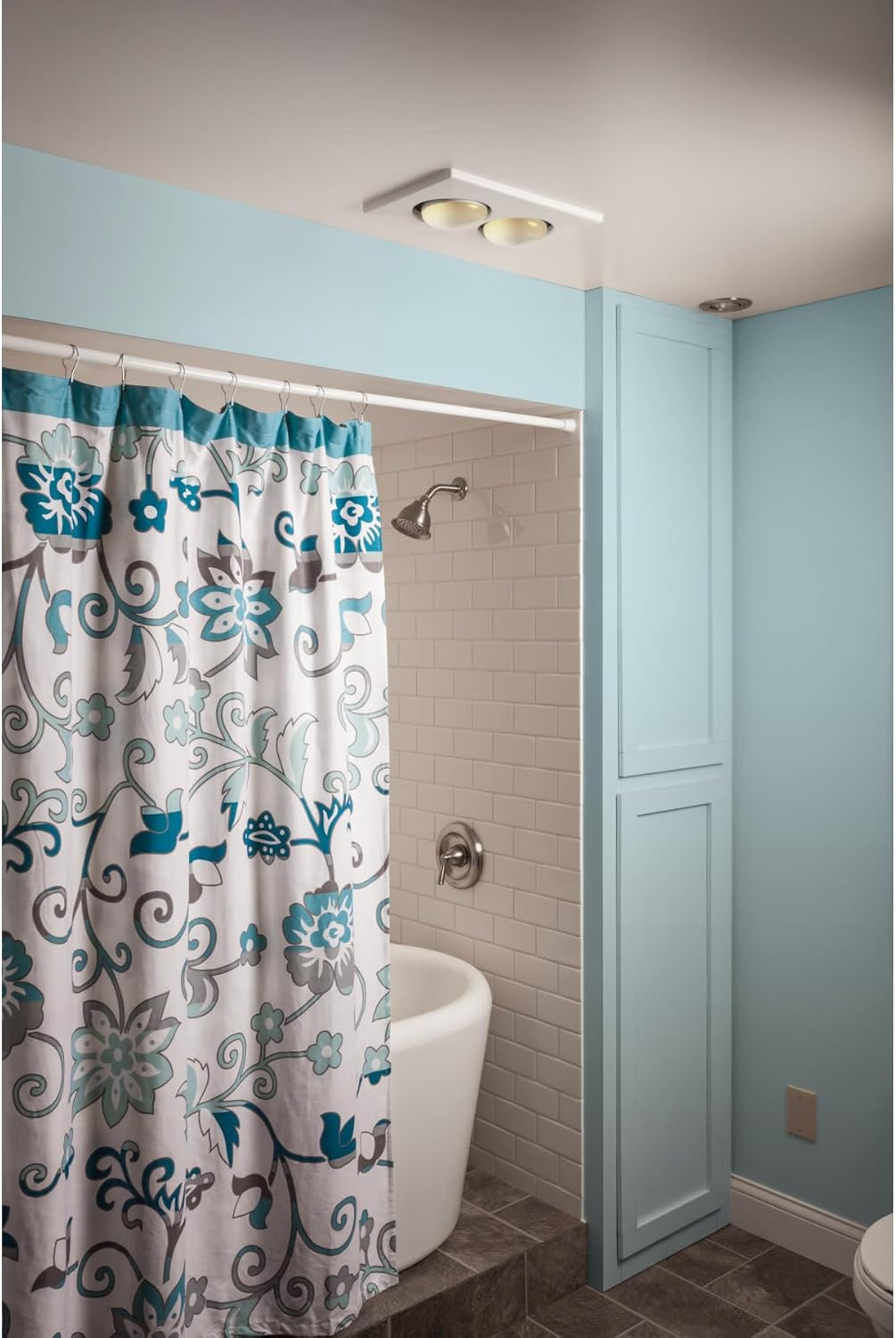 Broan-NuTone 164 Type IC Infrared Two-Bulb Ceiling Heater with Fan, 250 Watt, White - Image 4